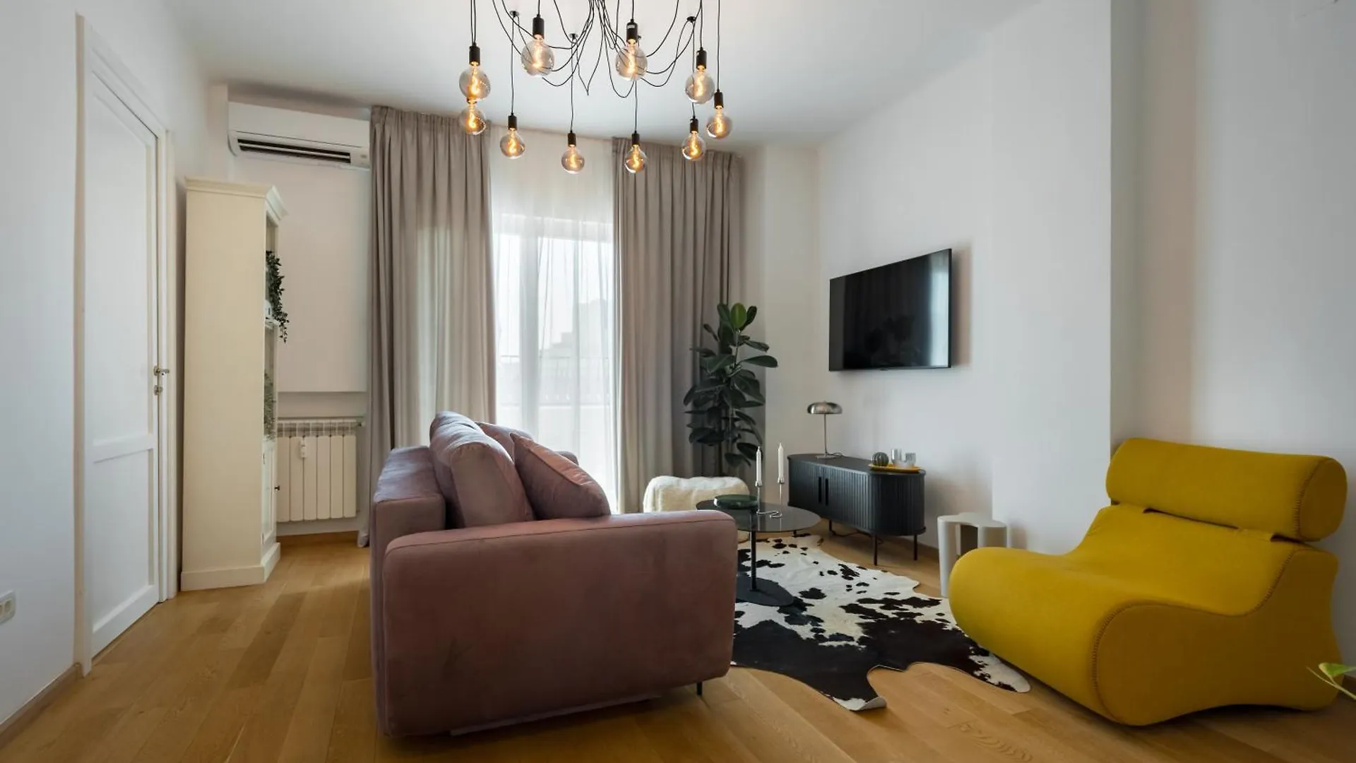 Wilson Gem Apartment Bucharest 0*,  Romania