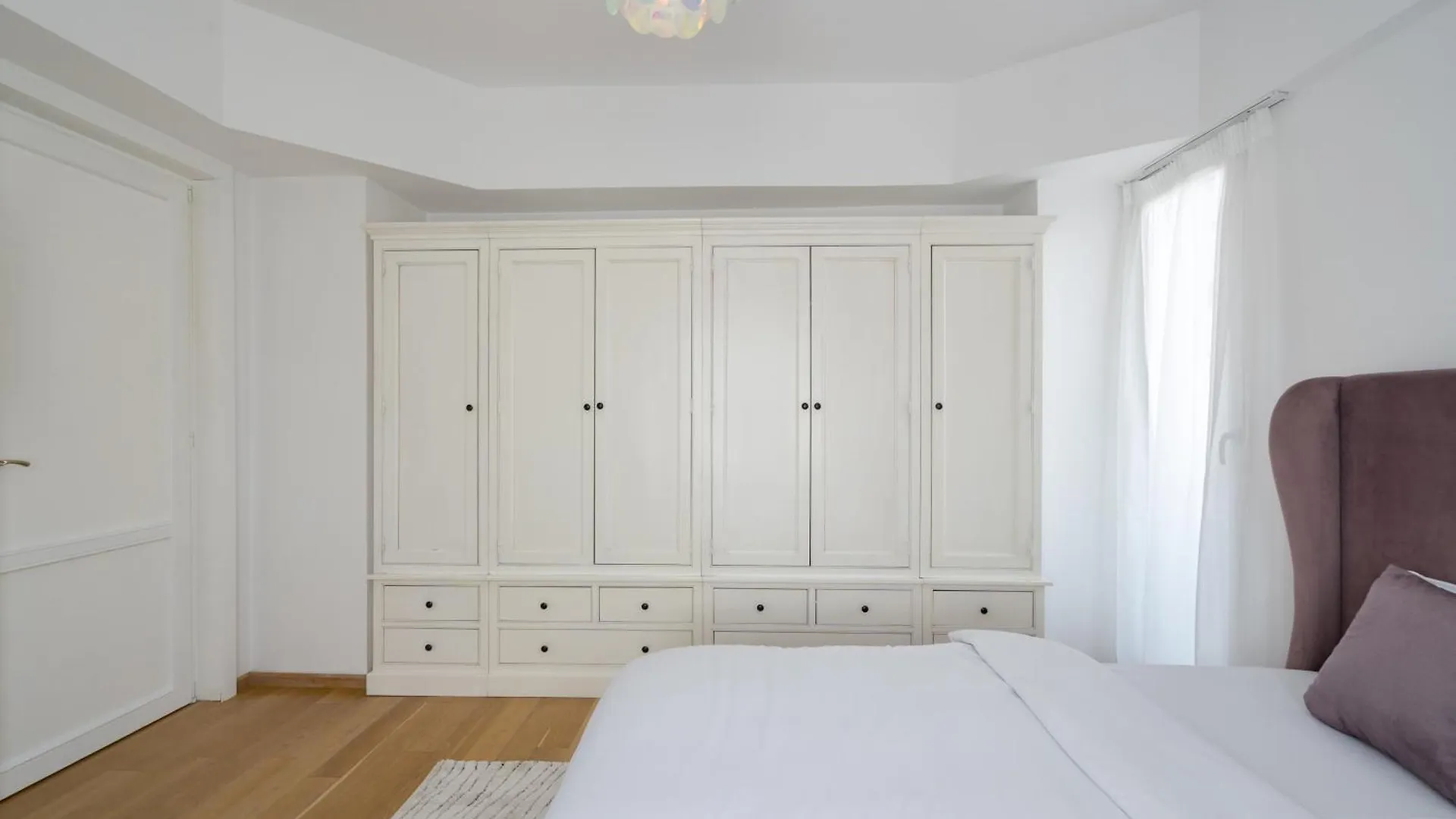Wilson Gem Apartment Bucharest