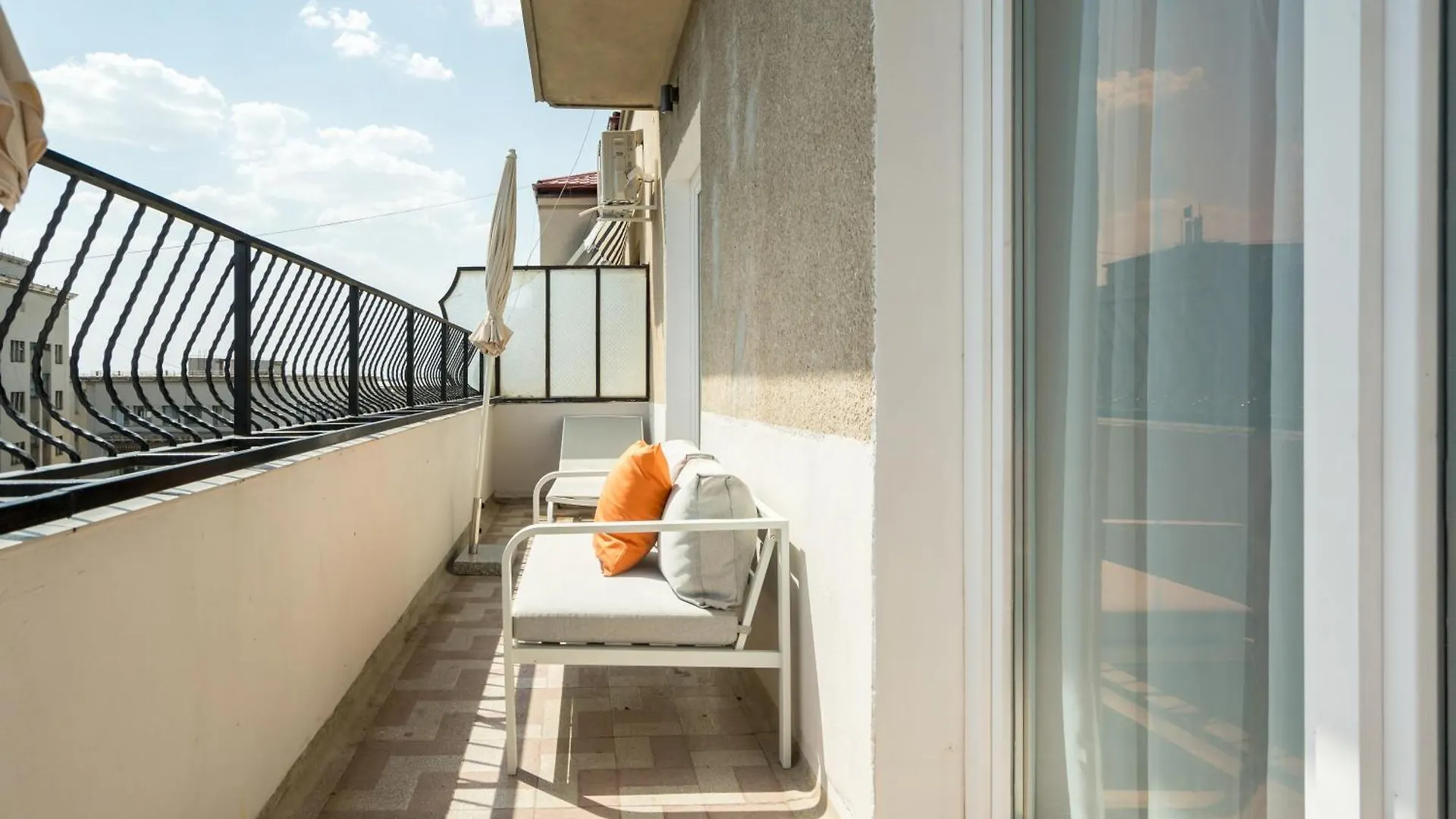 Wilson Gem Apartment Bucharest Romania